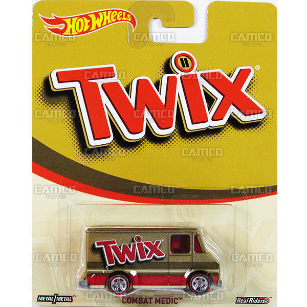 Combat Medic (Twix) - 2015 Hot Wheels Pop Culture B Case (MARS